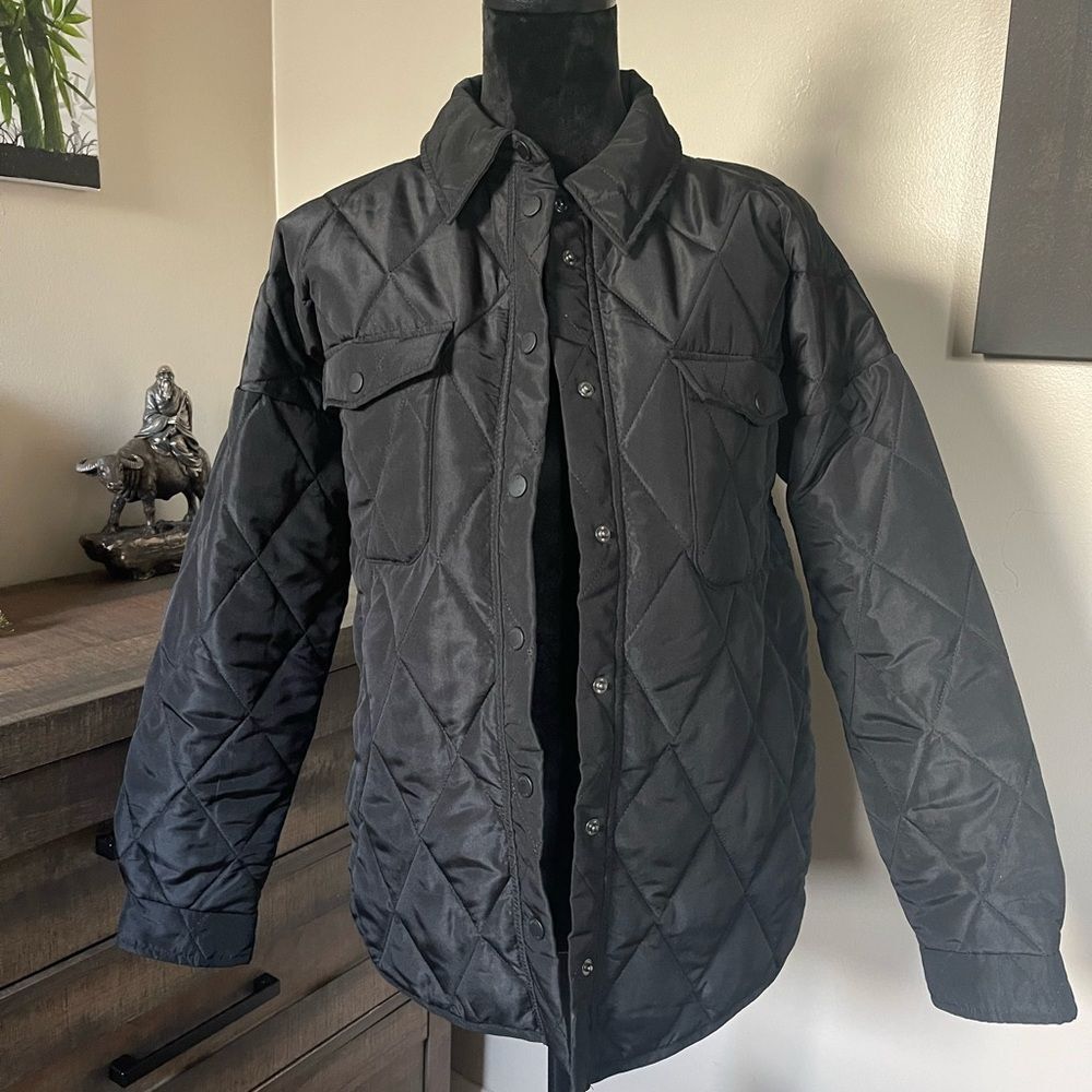 Ladies Noisy May Black Quilted Jacket Size S Excellent Condition Popper Fasten